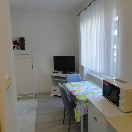 Apartman Sluka Jilemnice Exterior photo