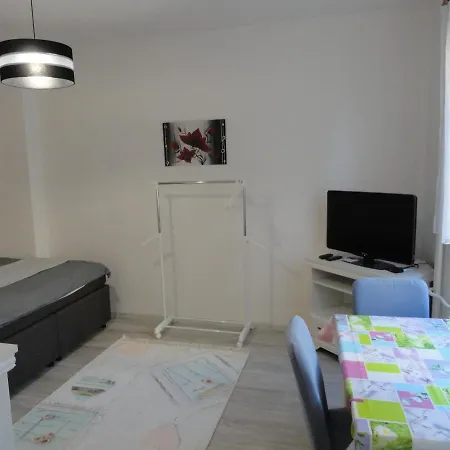 Apartman Sluka Jilemnice Exterior photo